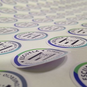 Etiquetas adhesivas troqueladas (Stickers)